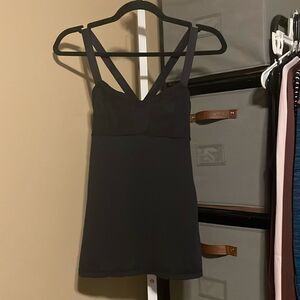 Lululemon Work It Out Tank sz 6 Black Luon Light 693